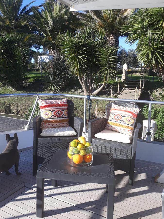 Отель Boat And Breakfast Fiumicino - Roma Остия-Антика Экстерьер фото